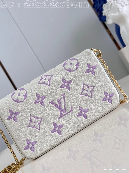 Official oldcobbler FÉLICIE VUITTON LOUIS POCHETTE 0823
